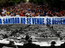 Manifestación en defensa de la Sanidad Pública vs. Conferencia Internacional sobre Atención Primaria de Salud de Alma Ata.