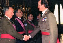 Casinello saluda al rey Juan Carlos