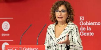 María Jesús Montero, ministra de Hacienda, incapaz de hacer círculos cuadrados...